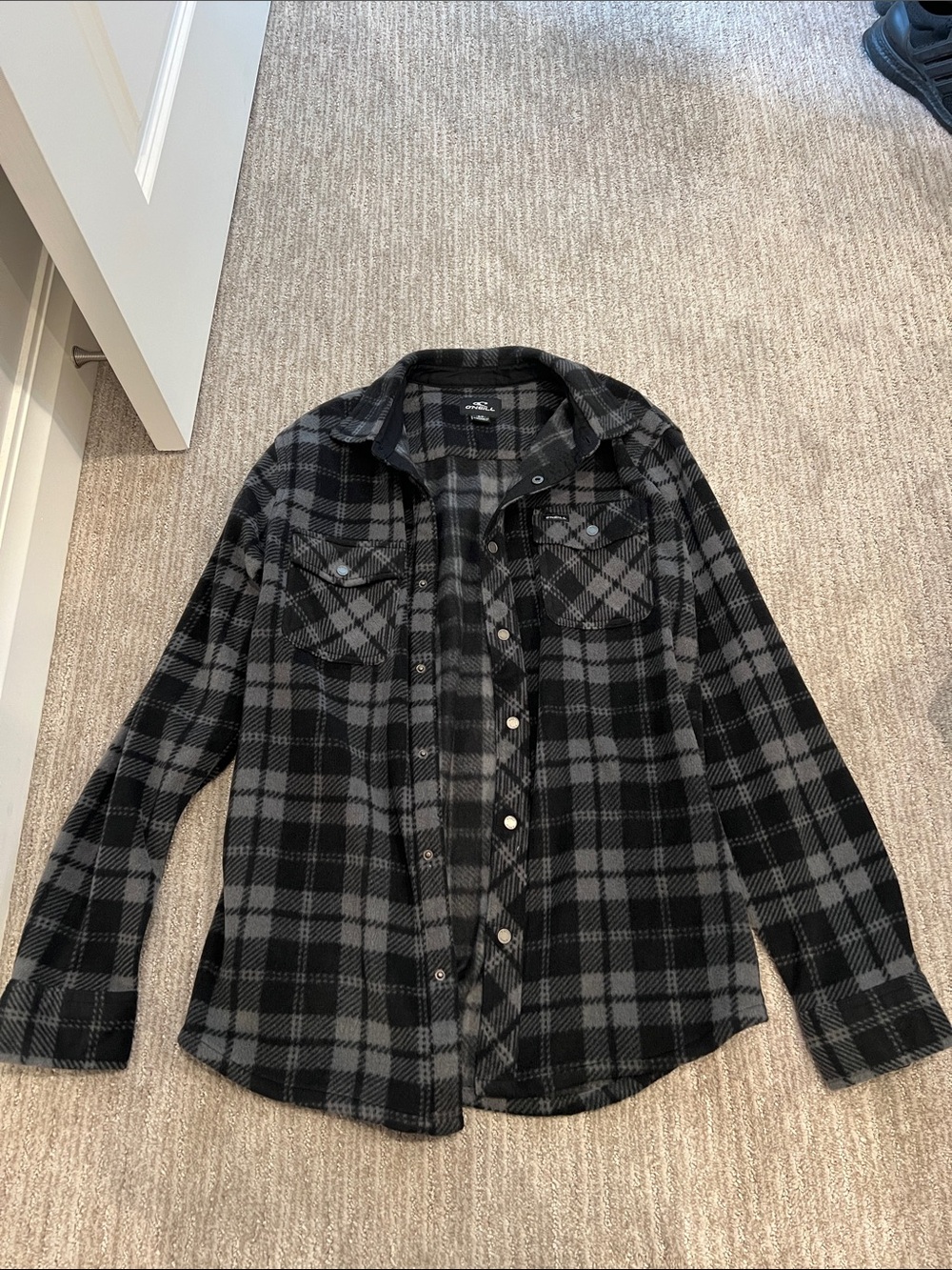 O'Neill Black and Gray Plaid Fleece Shirt